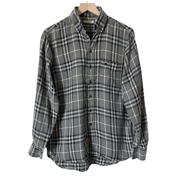 Burberry Men's Button Down Shirt in Gray Plaid 100% Cotton Size Small - Picture 1 of 7
